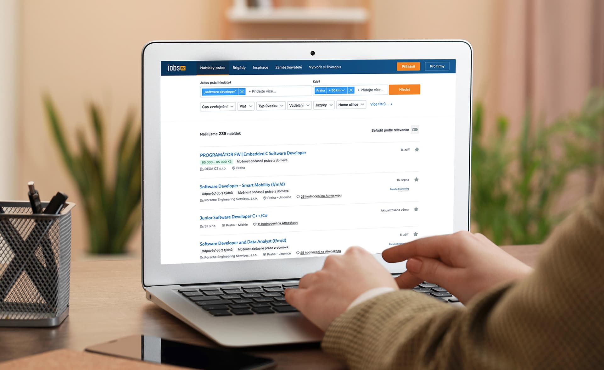 Počet ajťáků na Jobs.cz roste