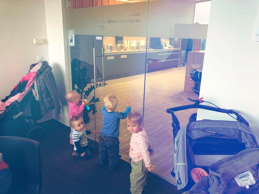 Porada týmu maminek